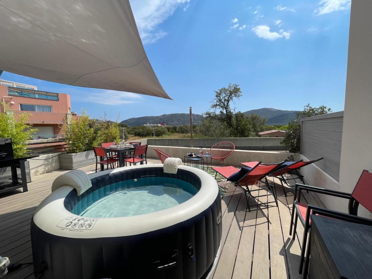 Superbe Appartement Sur Le Port, Jacuzzi, Piscine Porto-Vecchio  Zewnętrze zdjęcie